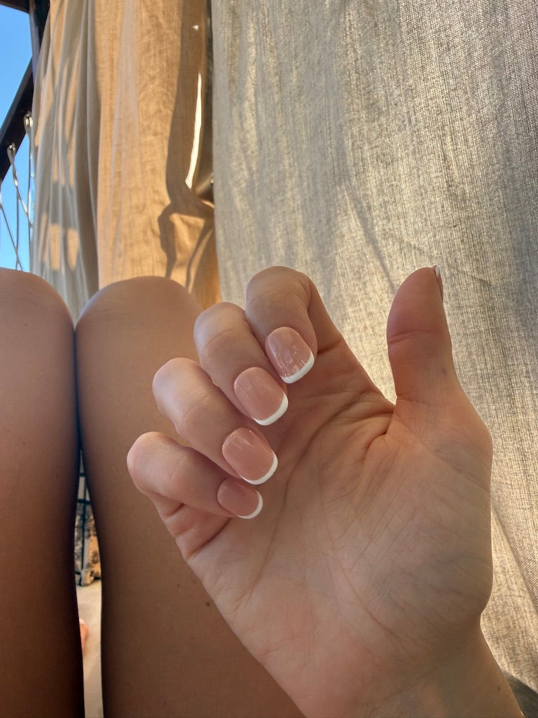 Demure French